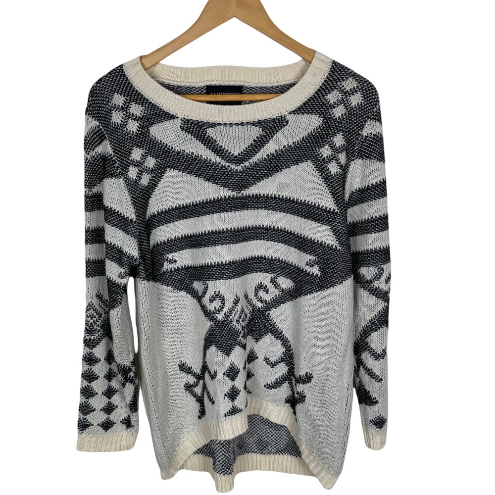 Maddison Tribal Shapes Off White and Gray Sweater Size Small - Picture 7 of 10